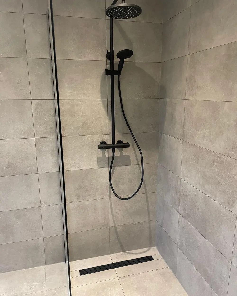 Badkamer vernieuwd door PandFix